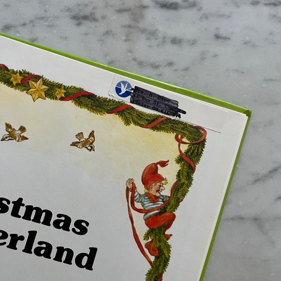 Vintage 1981 Vilhelm Hansen Christmas Wonderland Hardcover Book - Picture 3 of 5